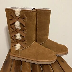 Koolaburra by UGG Chestnut Victoria Suede Winter Boots NEW WITHOUT BOX